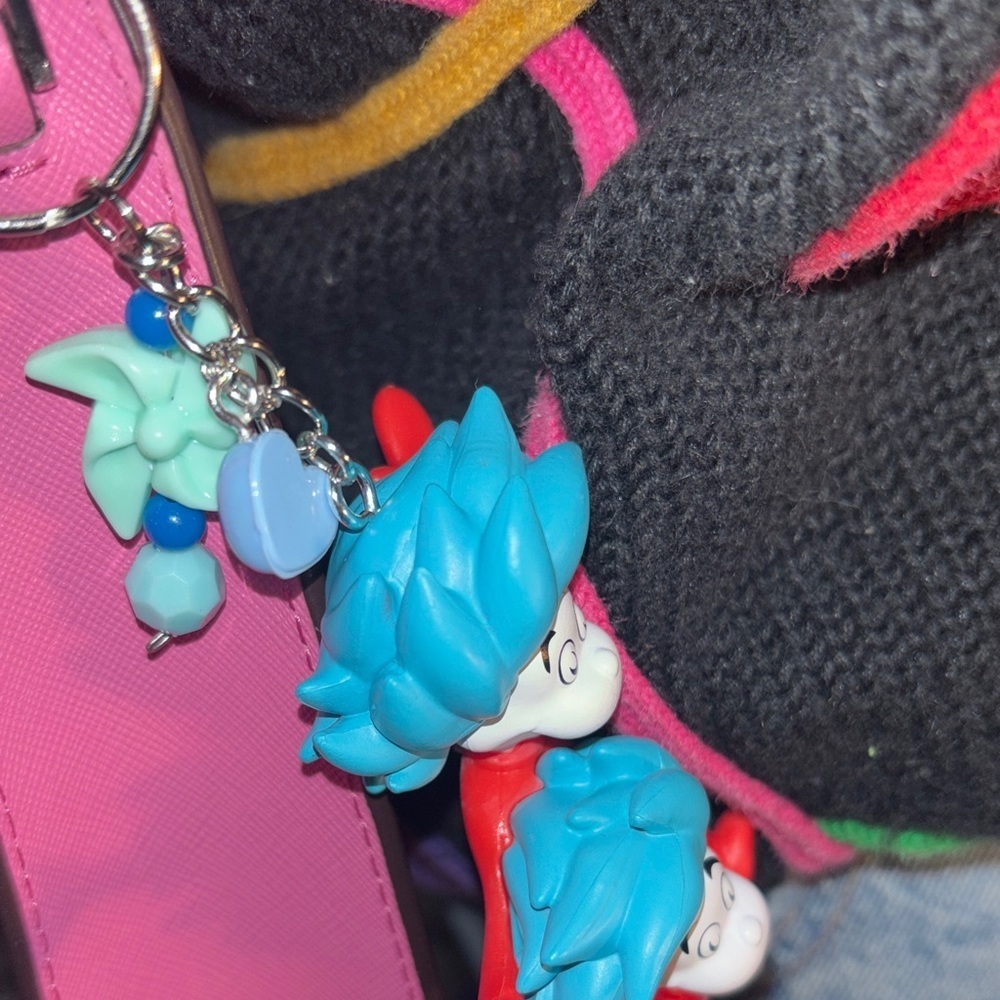 Dr. Seuss Thing 1 & Thing 2 Keychain Purse Charm Accessory gift - Picture 7 of 8